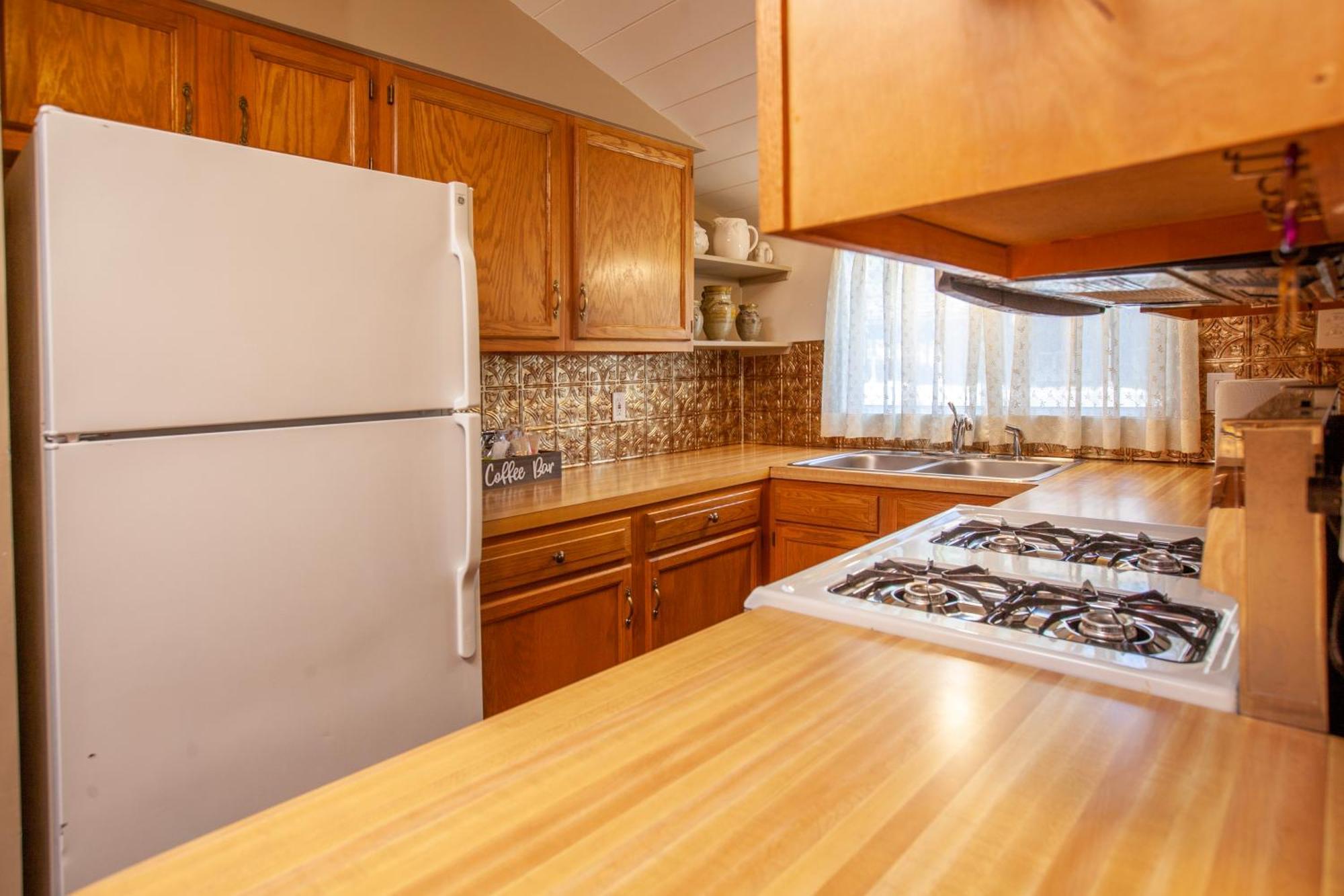 Hotel Tahquitz Pines Retreat